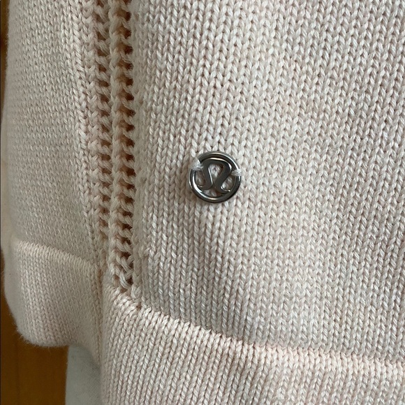 Lululemon Bhakti Reality Short Sleeve Sweater Sz-4 - Picture 6 of 7